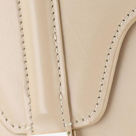 Celine Classic Saise Shoulder Bag CANTA Bej Light Beige Satin Calfskin - Picture 15 of 16